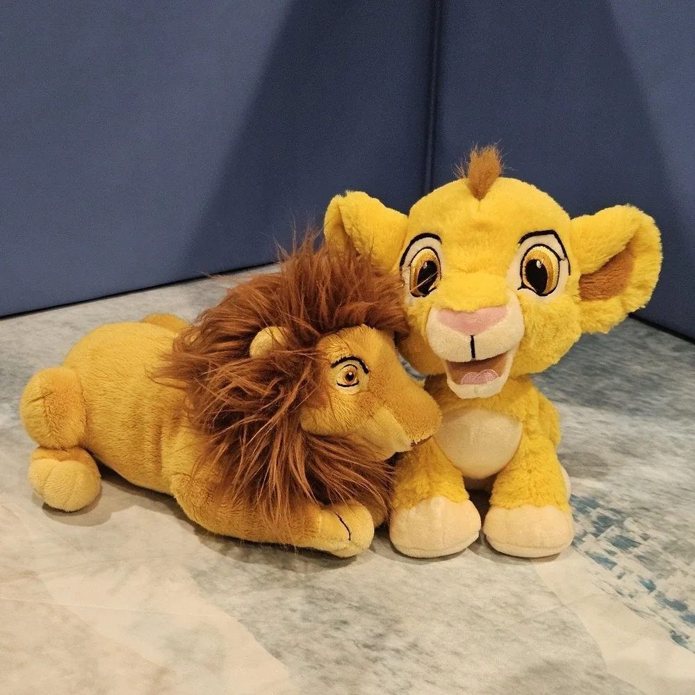 Disney‎ Parks Lion King Simba Adult Lion Plush Bundle Cub & Adult